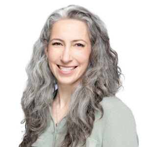 Dr. Suzanne Van Bethuysen, of Bee Well Pediatrics, Board-certified pediatrician, IBCLC